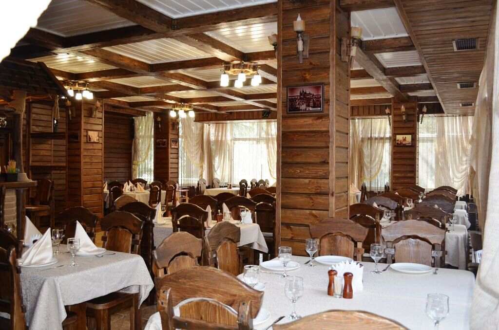 Гостиница Прага парк-отель Алушта
